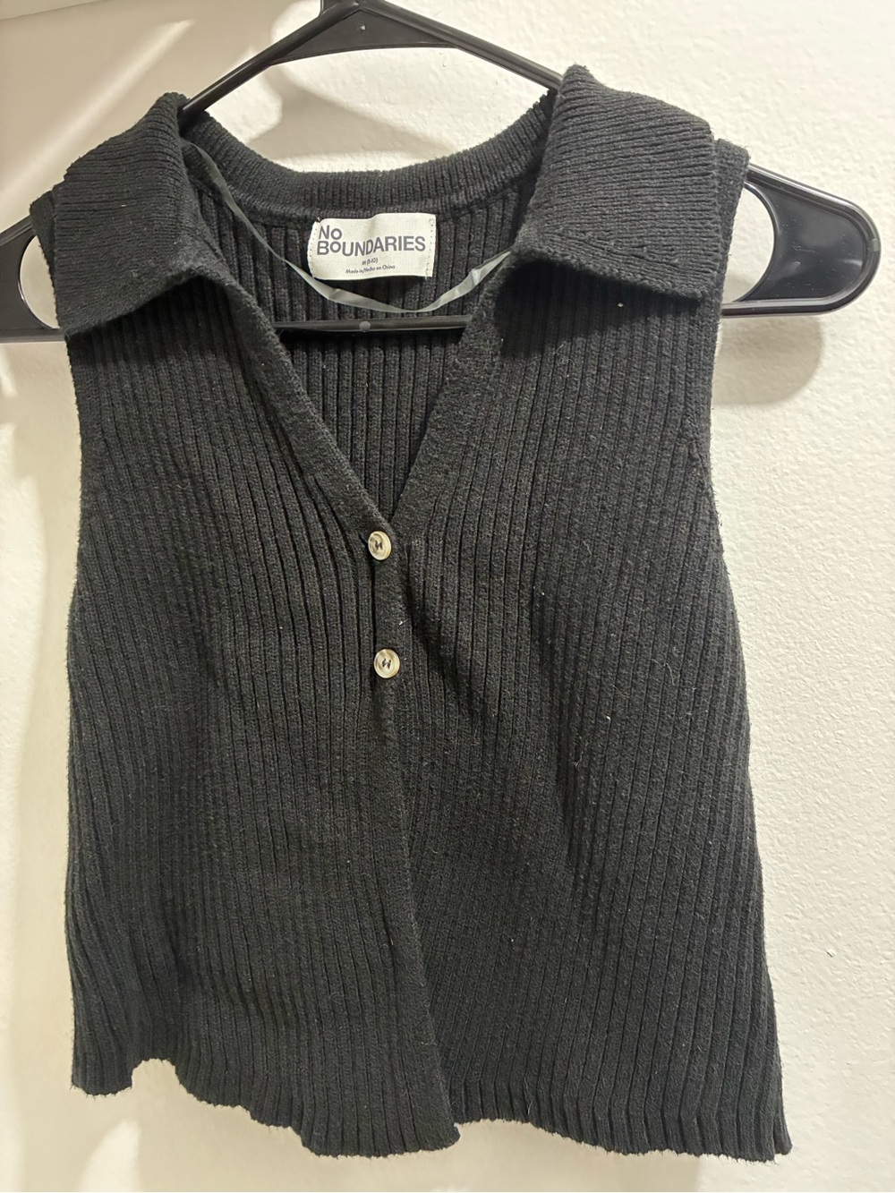 Black Ribbed Button-Neck Tank